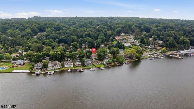 126 E Shore Trl, Sparta Twp., NJ 07871