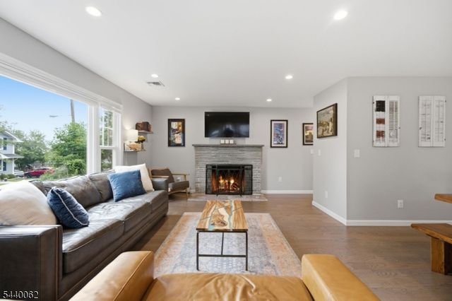 126 E Shore Trl, Sparta Twp., NJ 07871