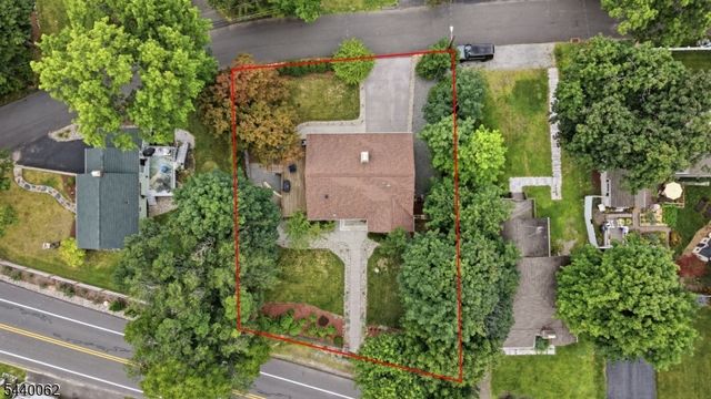 126 E Shore Trl, Sparta Twp., NJ 07871