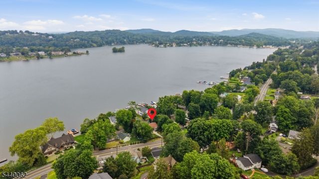 126 E Shore Trl, Sparta Twp., NJ 07871
