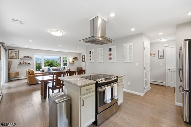 126 E Shore Trl, Sparta Twp., NJ 07871