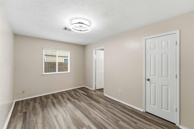 11015 Shumard Oak Court, Houston, TX 77065