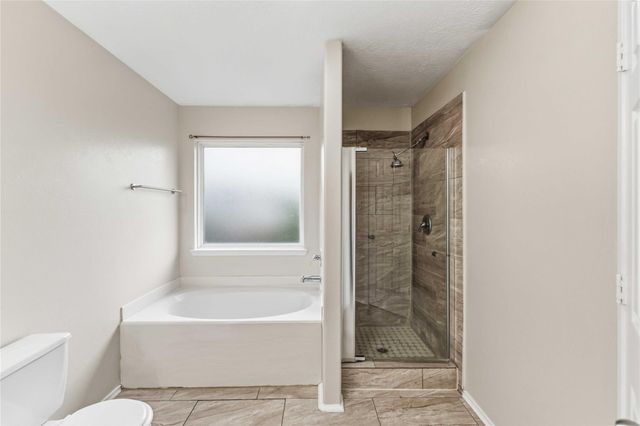 11015 Shumard Oak Court, Houston, TX 77065