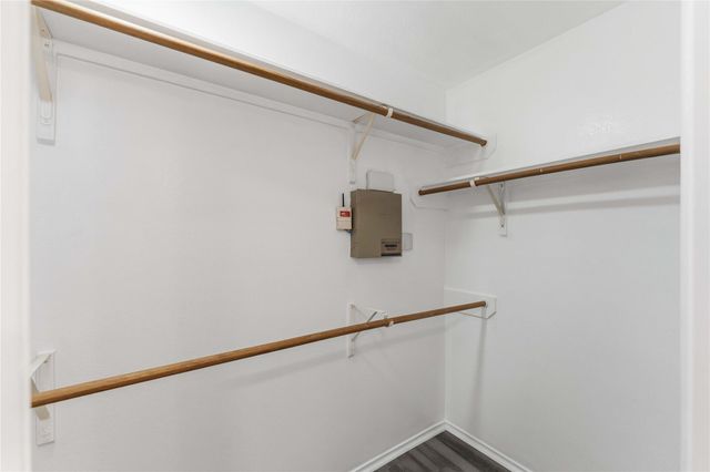 11015 Shumard Oak Court, Houston, TX 77065