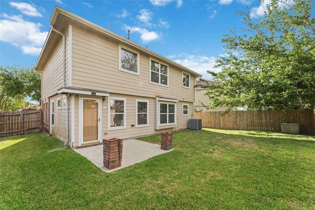 11015 Shumard Oak Court, Houston, TX 77065