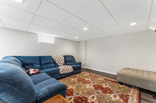 5 Willow Ave, Piscataway Twp., NJ 08854