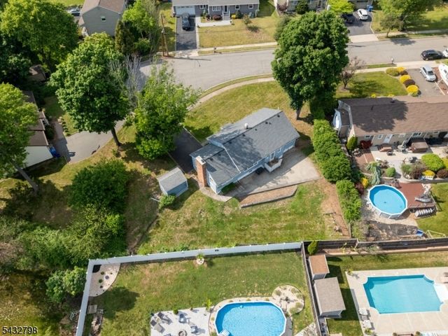 5 Willow Ave, Piscataway Twp., NJ 08854