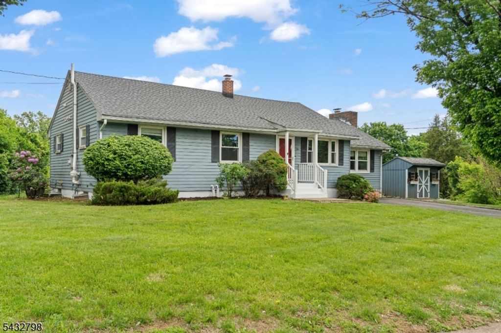 5 Willow Ave, Piscataway Twp., NJ 08854