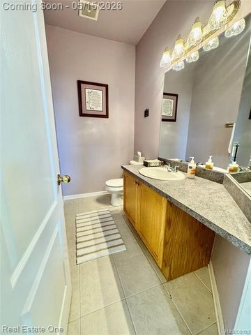 1668 S Shore Drive, Rochester Hills, MI 48307