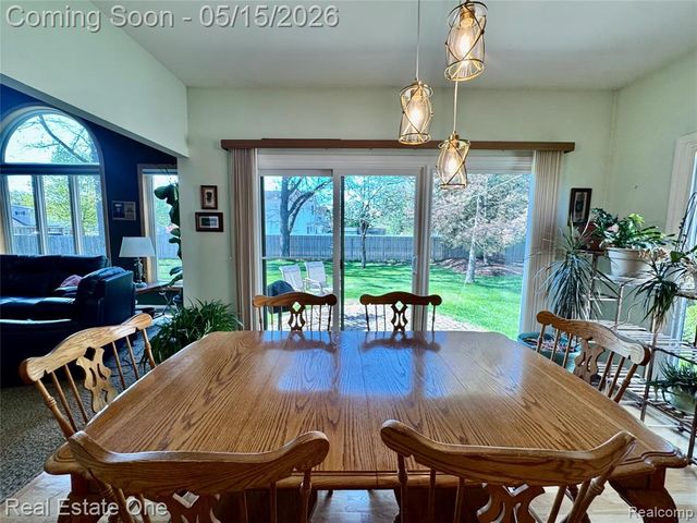 1668 S Shore Drive, Rochester Hills, MI 48307