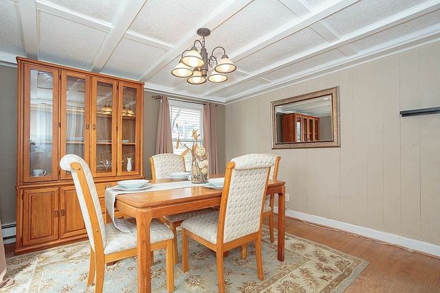 24 Laurel Ave, Wilmington, MA 01887