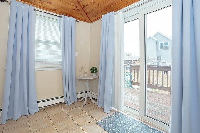 24 Laurel Ave, Wilmington, MA 01887