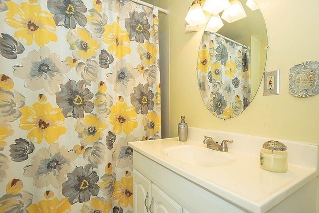 24 Laurel Ave, Wilmington, MA 01887