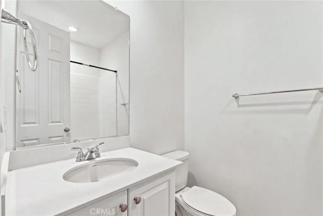 280 Berrybush, Hemet, CA 92543