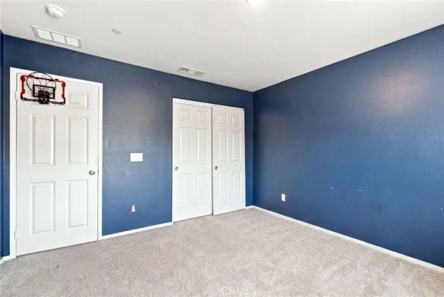 280 Berrybush, Hemet, CA 92543