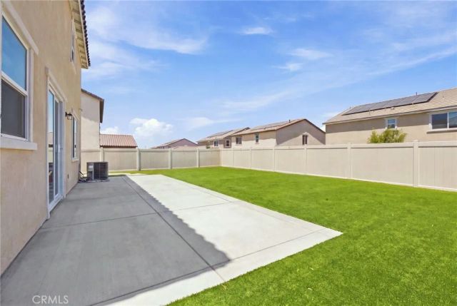 280 Berrybush, Hemet, CA 92543