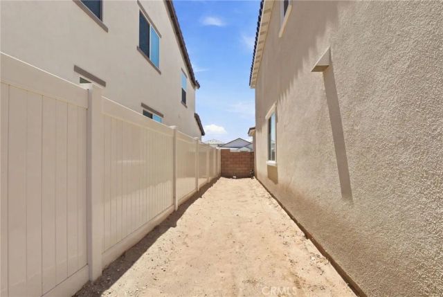 280 Berrybush, Hemet, CA 92543