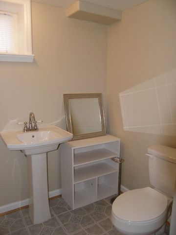 4326 Highway 48, N, Charlotte, TN 37036