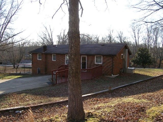 4326 Highway 48, N, Charlotte, TN 37036