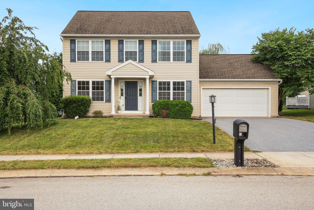 105 STONY RUN WAY, York, PA 17406