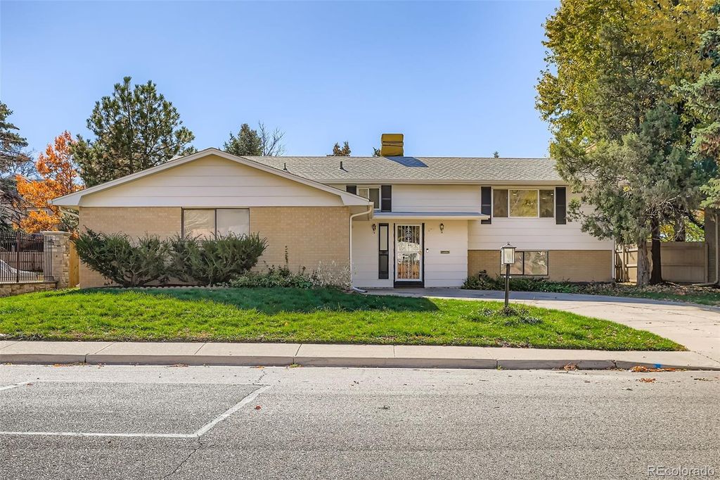 6796 E Exposition Avenue, Denver, CO 80224