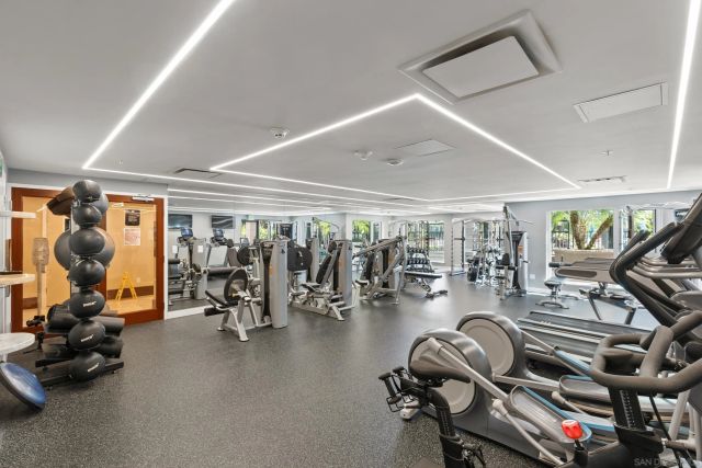 1199 Pacific Hwy 601, San Diego, CA 92101
