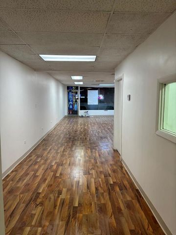 6602 S PULASKI Road, Chicago, IL 60629