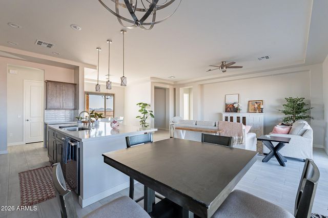 24471 N 194TH Avenue, Surprise, AZ 85387