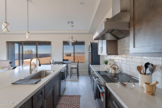 24471 N 194TH Avenue, Surprise, AZ 85387