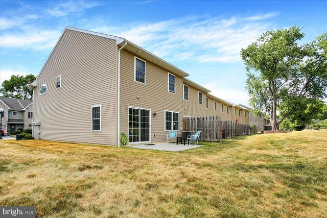 349 MELBOURNE LANE, Mechanicsburg, PA 17055