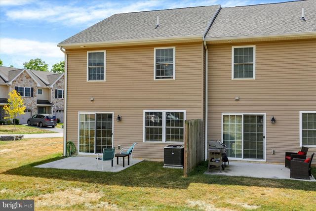 349 MELBOURNE LANE, Mechanicsburg, PA 17055