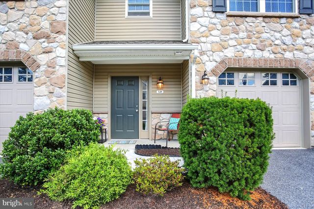 349 MELBOURNE LANE, Mechanicsburg, PA 17055