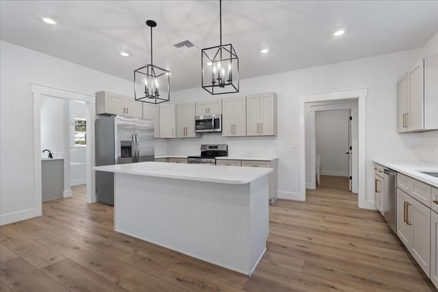 9140 DORIE DRIVE, Fanning Springs, FL 32693