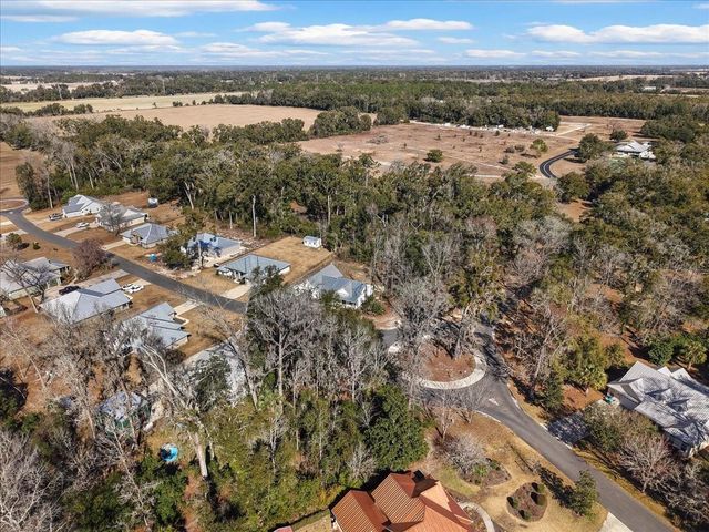 9140 DORIE DRIVE, Fanning Springs, FL 32693