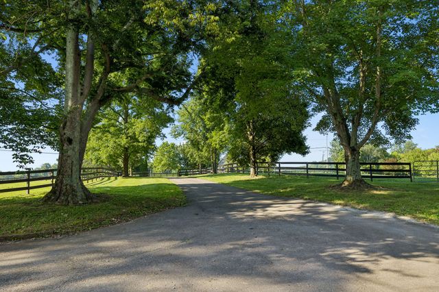 3188 Hampshire Pike, Mount Pleasant, TN 38474