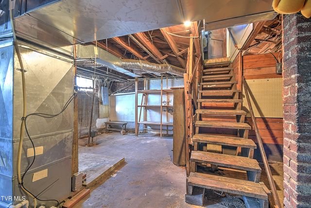 724 Park Street, Bristol, VA 24201