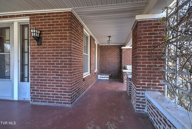 724 Park Street, Bristol, VA 24201