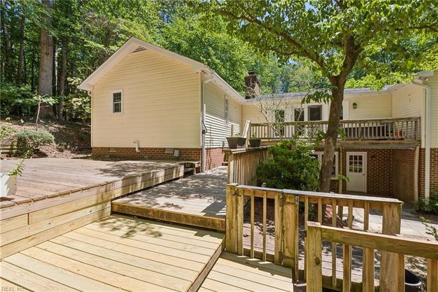 108 Cambridge LN, Williamsburg, VA 23185