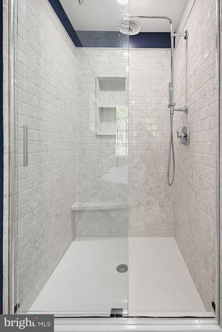 2760 STEVENS SUMMIT DR, Columbia, PA 17512