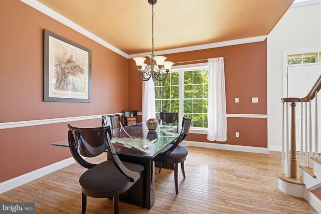 2760 STEVENS SUMMIT DR, Columbia, PA 17512