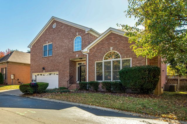 903 Huntington Cir, Nashville, TN 37215
