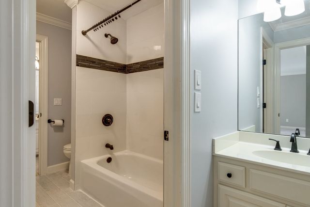 903 Huntington Cir, Nashville, TN 37215