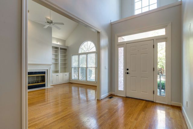 903 Huntington Cir, Nashville, TN 37215