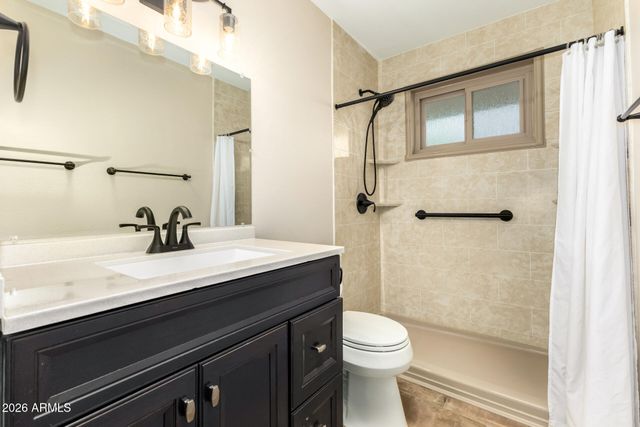 10701 W CANTERBURY Drive, Sun City, AZ 85351