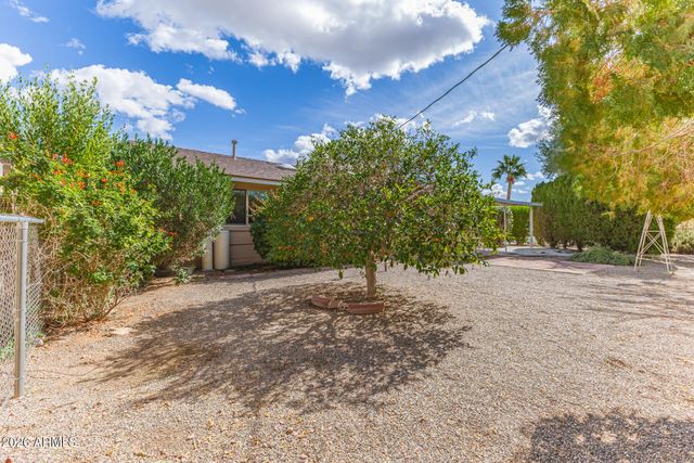 10701 W CANTERBURY Drive, Sun City, AZ 85351