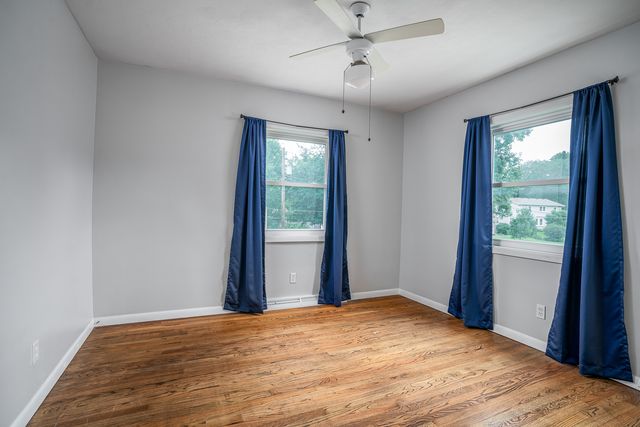 2853 Forest Road, Davenport, IA 52803