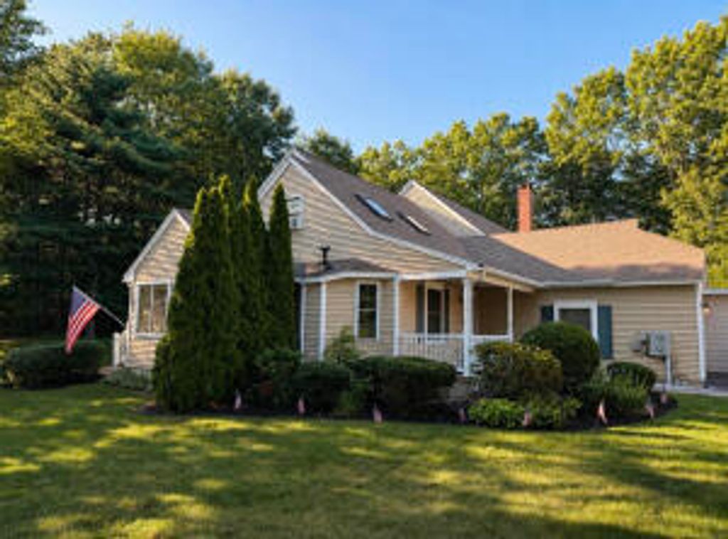 6 Sterling Drive 6, Kennebunk, ME 04043 — exterior