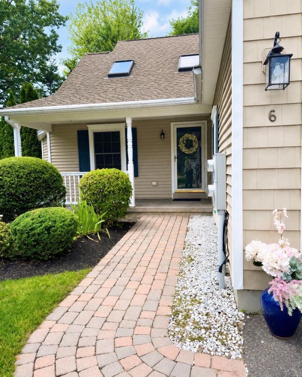 6 Sterling Drive 6, Kennebunk, ME 04043 — photo 3