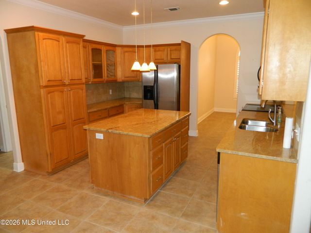 10968 Ala Moana Street, Diamondhead, MS 39525