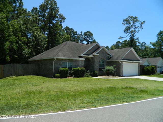 10968 Ala Moana Street, Diamondhead, MS 39525